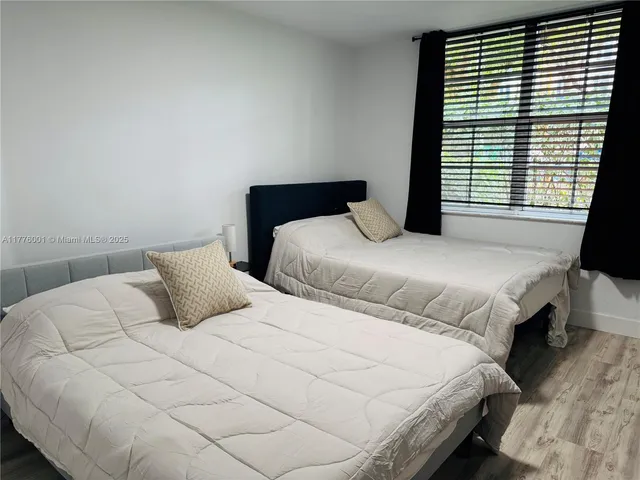 $3,100 | 19555 East Country Club Drive, Unit 8108, Aventura, FL 33180