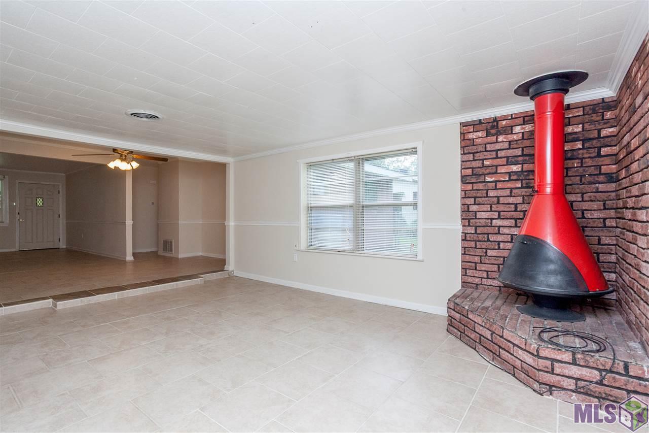 227 Lafitte Drive Baton Rouge, LA 70819 - Photo 6 of 21 Gallery Image 6