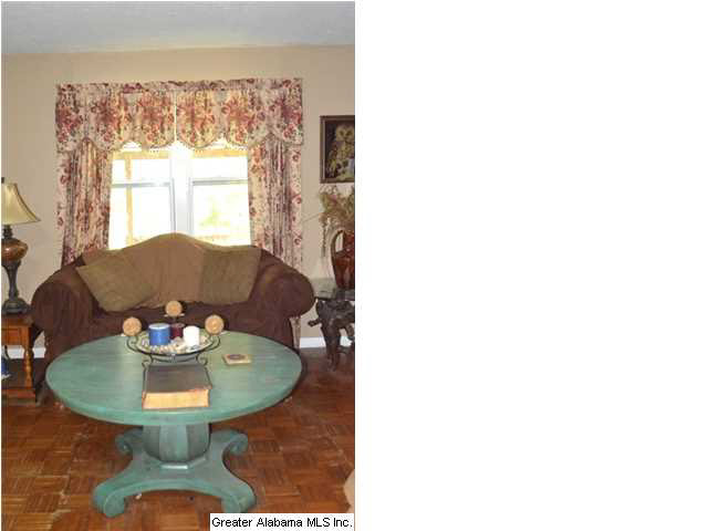 550 Cobb Road Oxford, AL 36203 - Photo 3 of 31