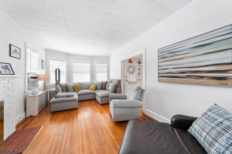 49 Princeton Road Elizabeth, NJ 07208 - Photo 2 of 12