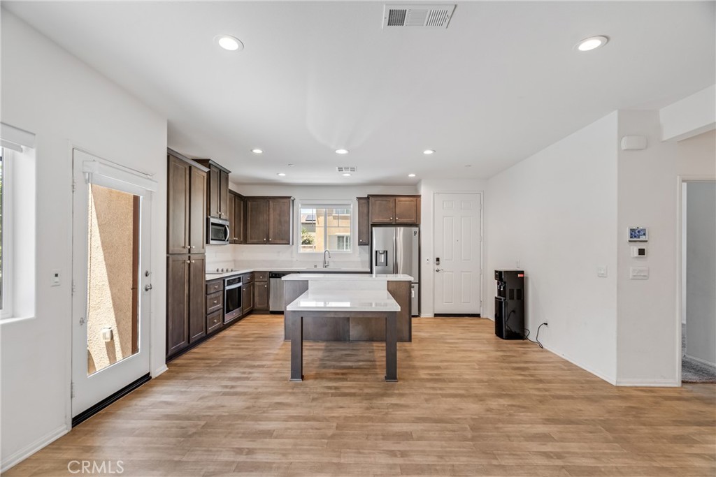 5474 Starlight Place Bonsall, CA 92003 - Photo 8 of 34