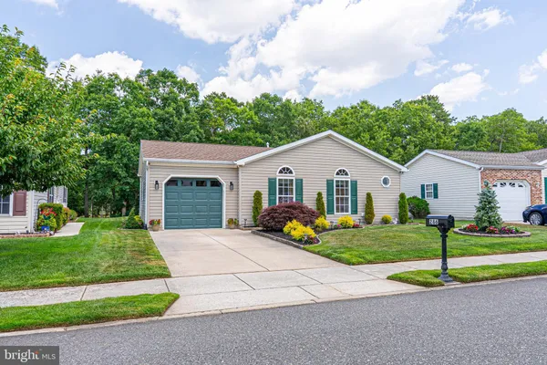 $249,900 | 286 Pebble Beach Drive, Mays Landing, NJ 08330