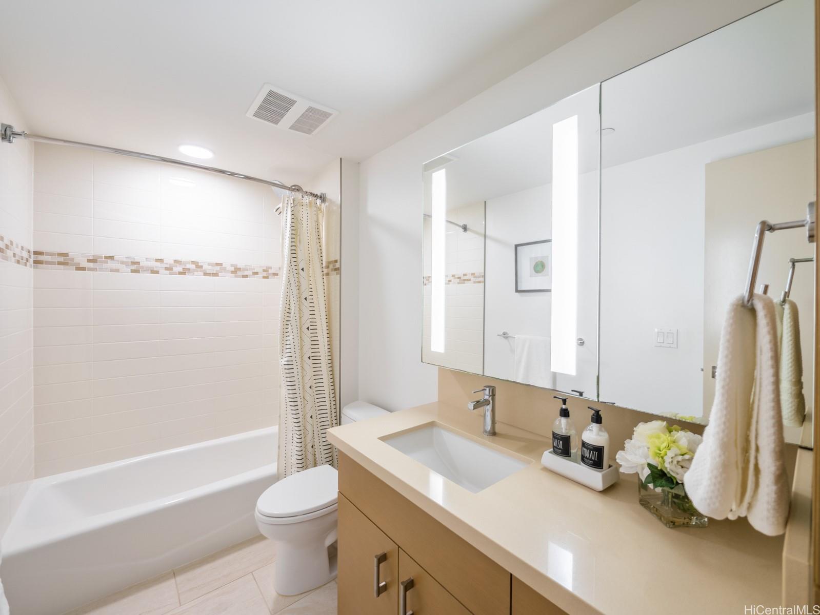 555 South Street, Unit 111 Honolulu, HI 96813 - Photo 13 of 25