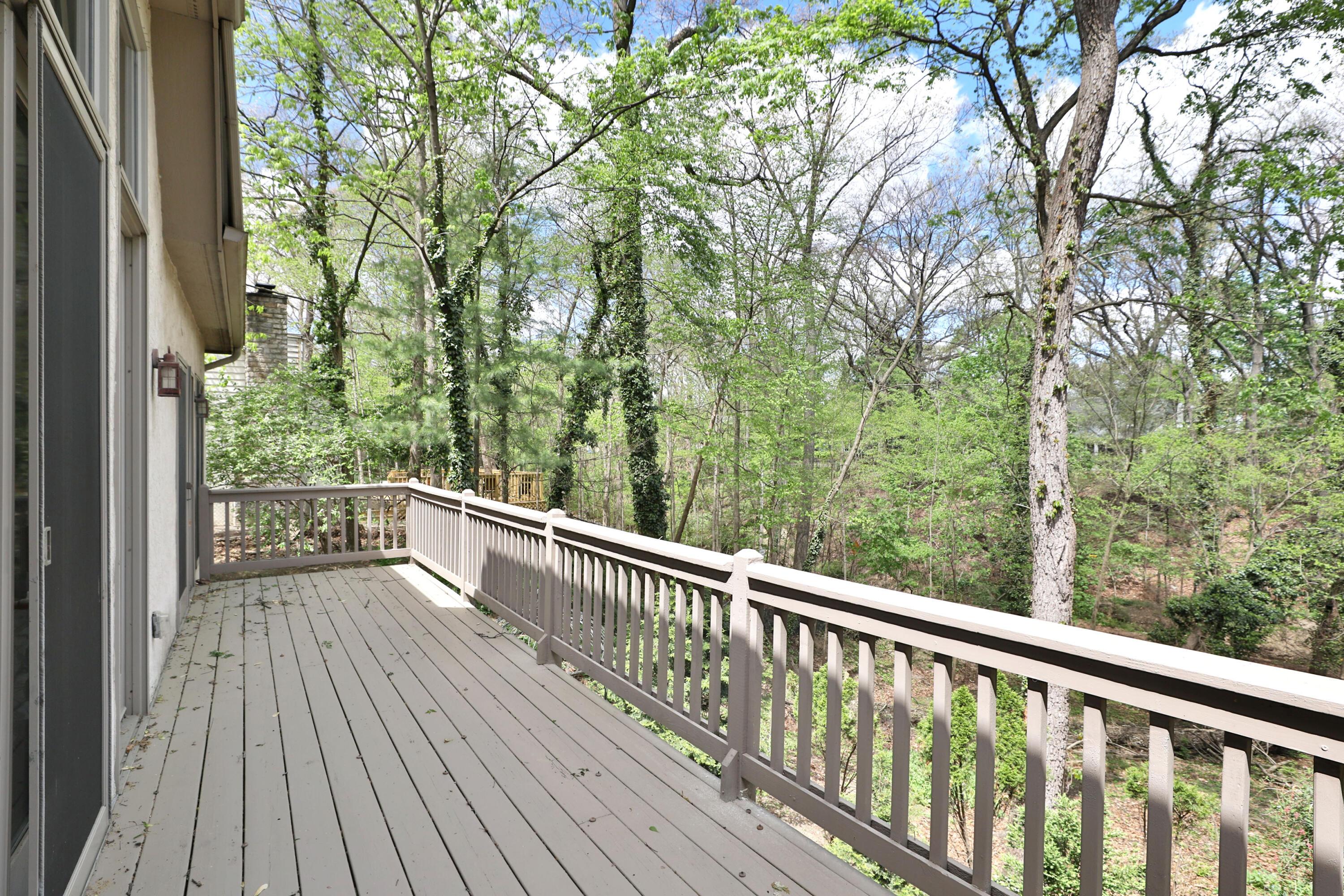 455 Walhalla Road Columbus, OH 43202 - Photo 18 of 71 455-Walhalla-April2026-18
