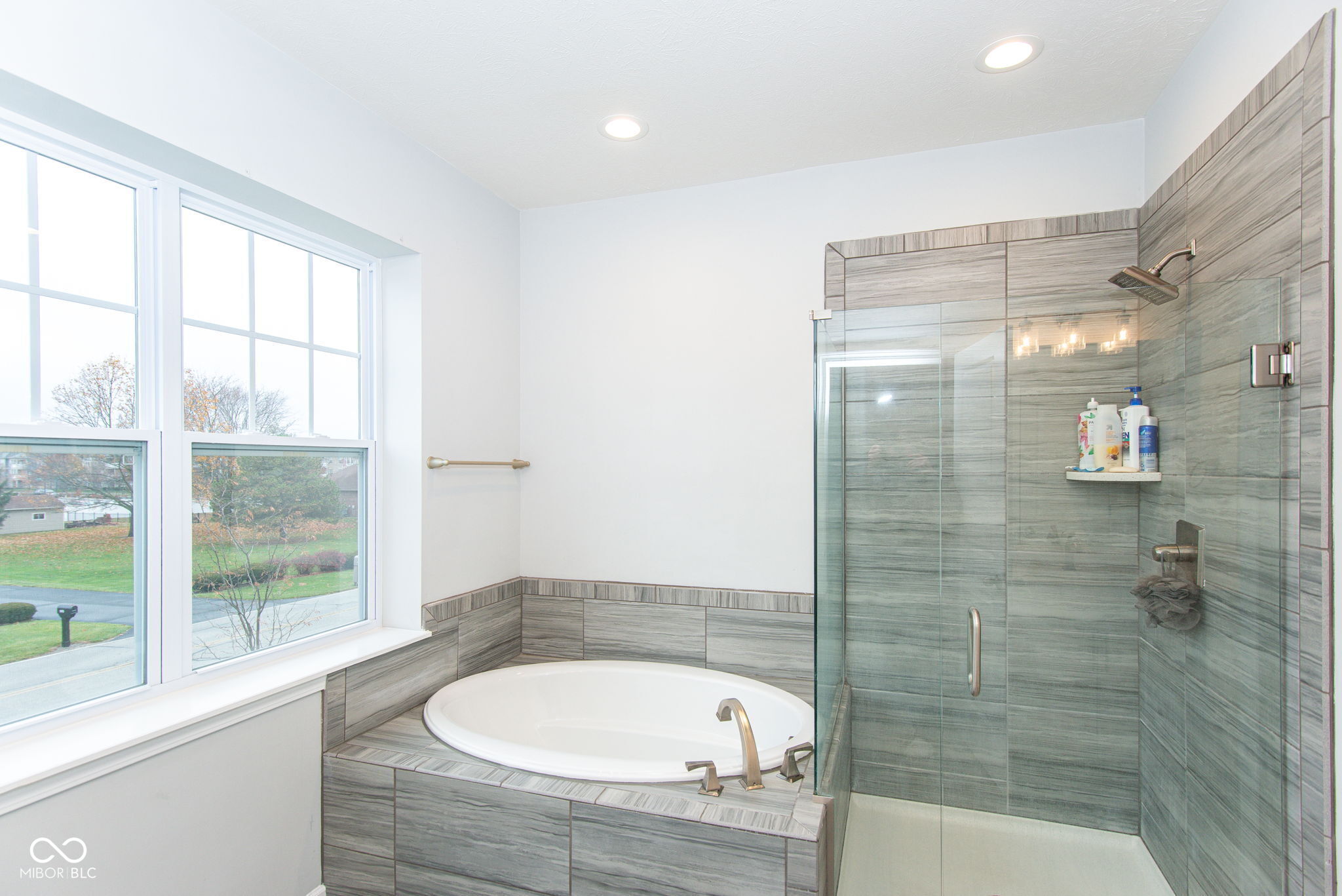 13075 Pennington Road Fishers, IN 46037 - Photo 19 of 52