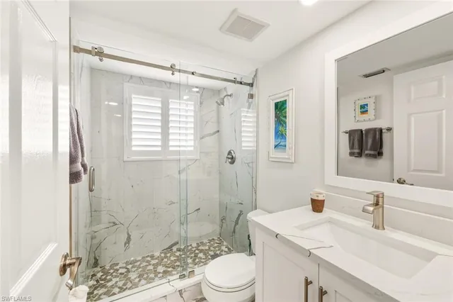 $369,900 | 7772 Emerald Circle, Unit 101, Naples, FL 34109