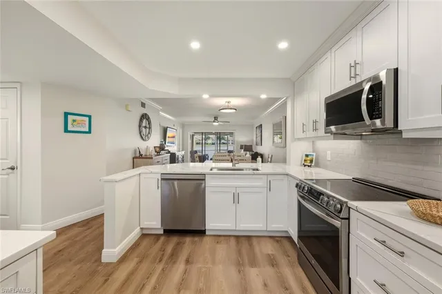 $369,900 | 7772 Emerald Circle, Unit 101, Naples, FL 34109