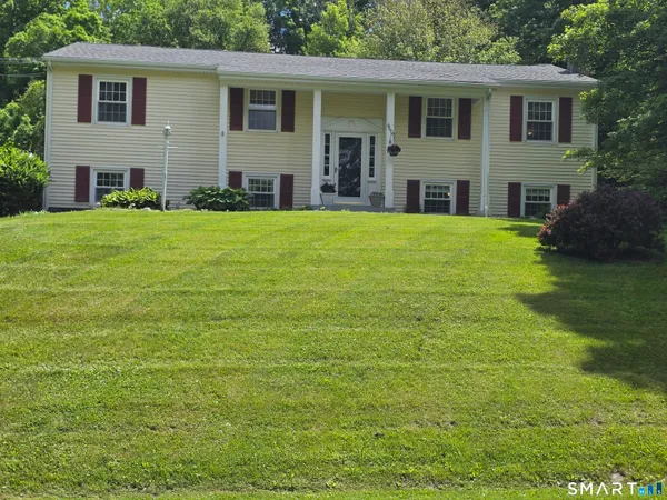 $420,000 | 460 North Bigelow Road, Hampton, CT 06247