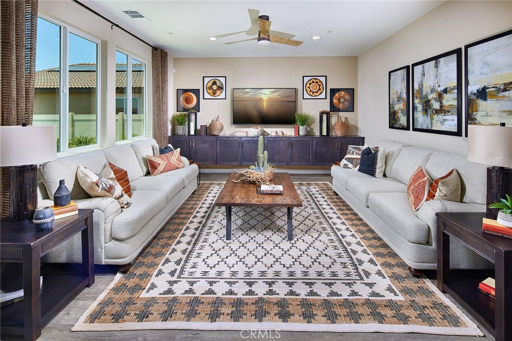 30963 Campania Road Highland, CA 92346 - Photo 2 of 20