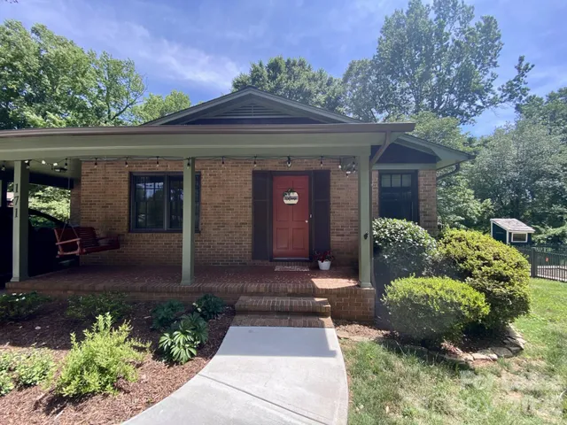 $1,950 | 171 Orchard Road, Statesville, NC 28677