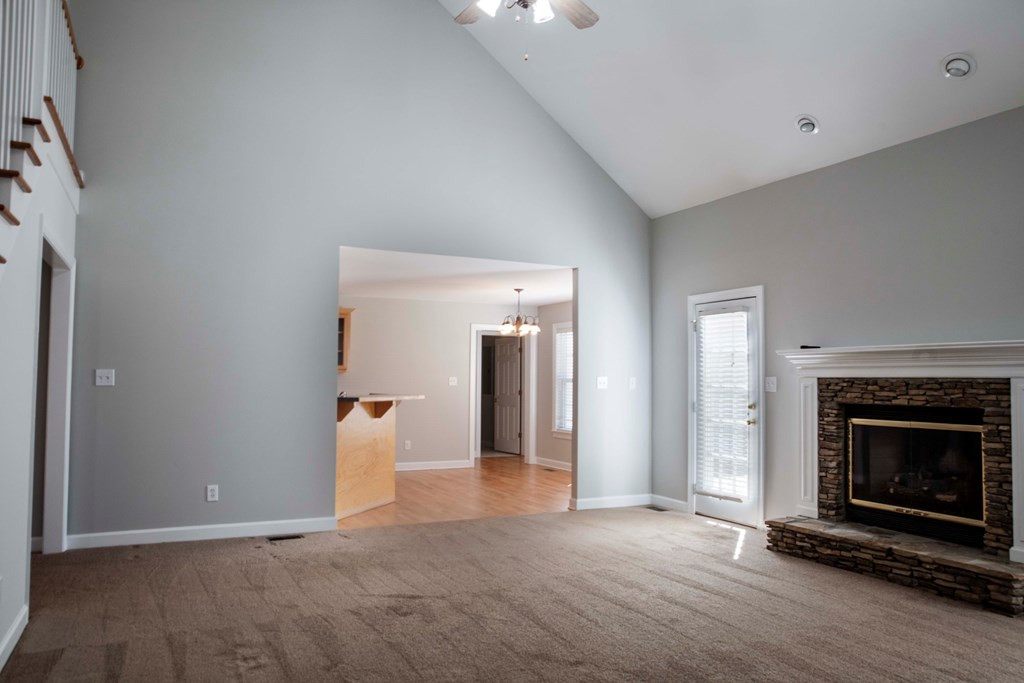 443 Louisville Road Grovetown, GA 30813 - Photo 16 of 43 GREAT ROOM W/FIREPLACE