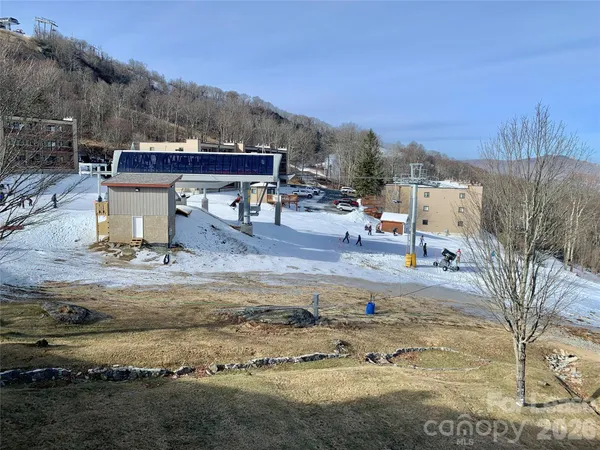 $1,600 | 106 Sugar Ski Drive, Unit 635, Sugar Mountain, NC 28604