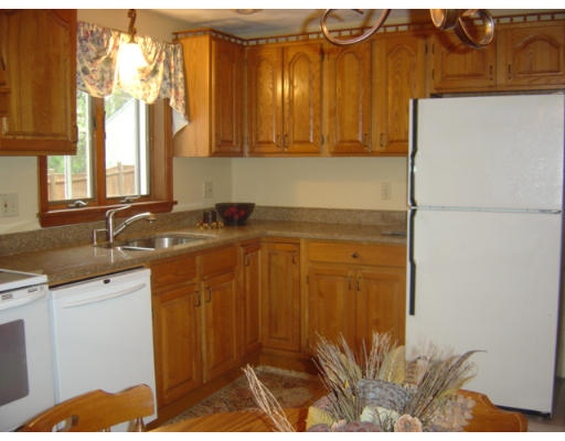 64 Richard Road Braintree, MA 02184 - Photo 7 of 21 Gallery Image 7