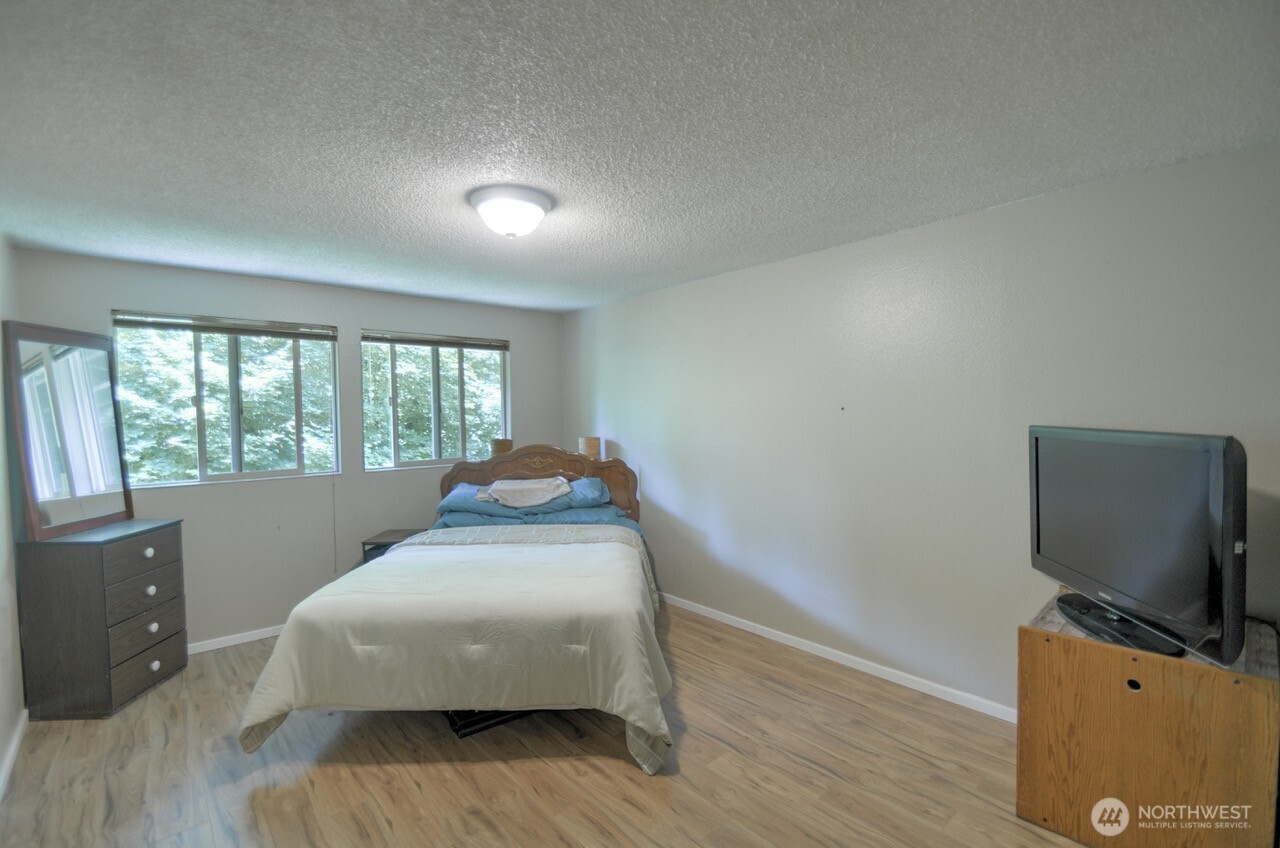 7411 Fairview Road Southwest, Unit 24 Olympia, WA 98512 - Photo 13 of 24