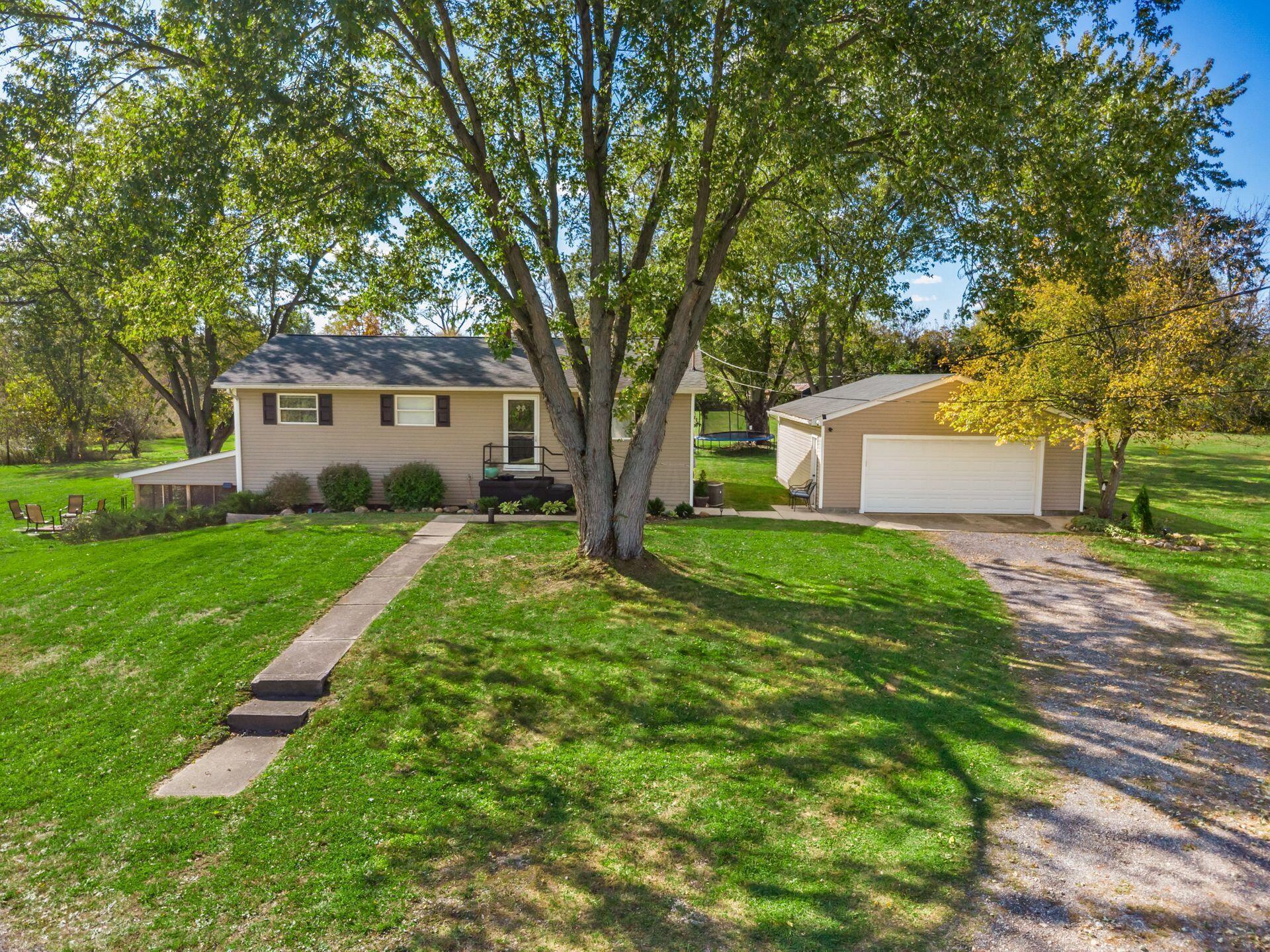 4550 Lilly Chapel Opossum Run Road London, OH 43140 - Photo 2 of 60 Exterior aerial view