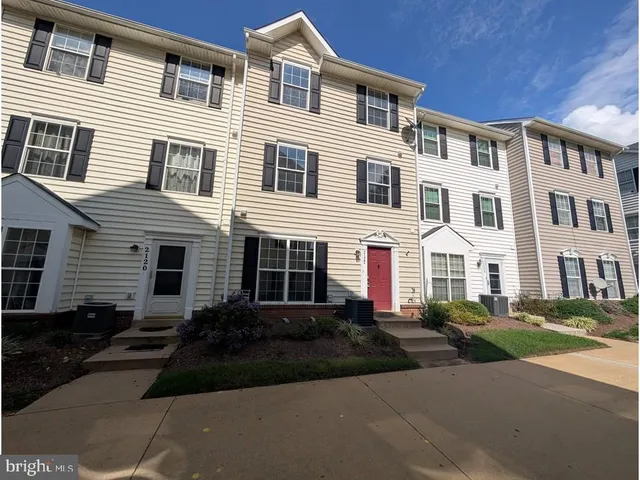 $249,000 | 2122 Bristol Drive, Unit 22, Frederick, MD 21702