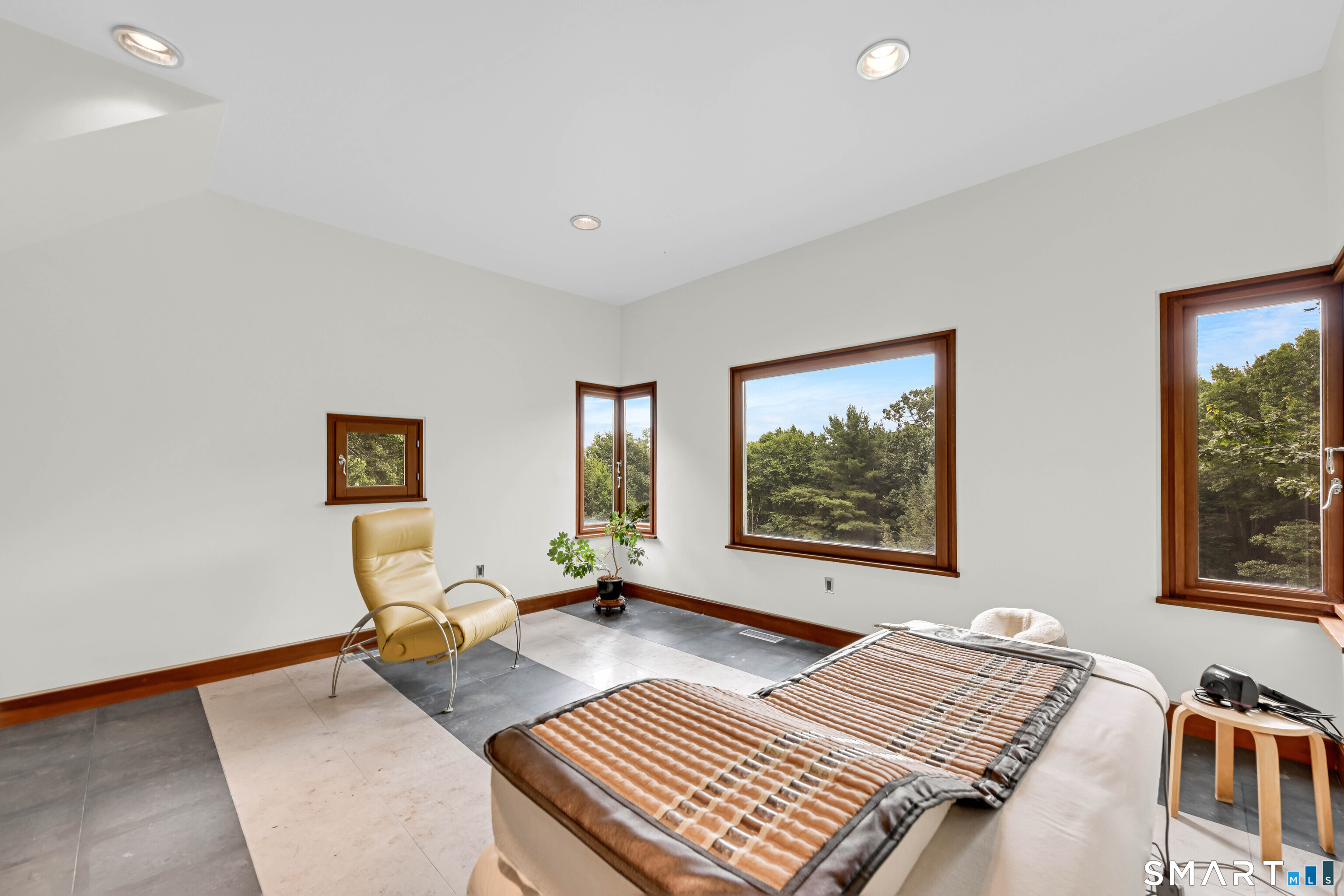27 Ridge Road Canton, CT 06019 - Photo 15 of 32