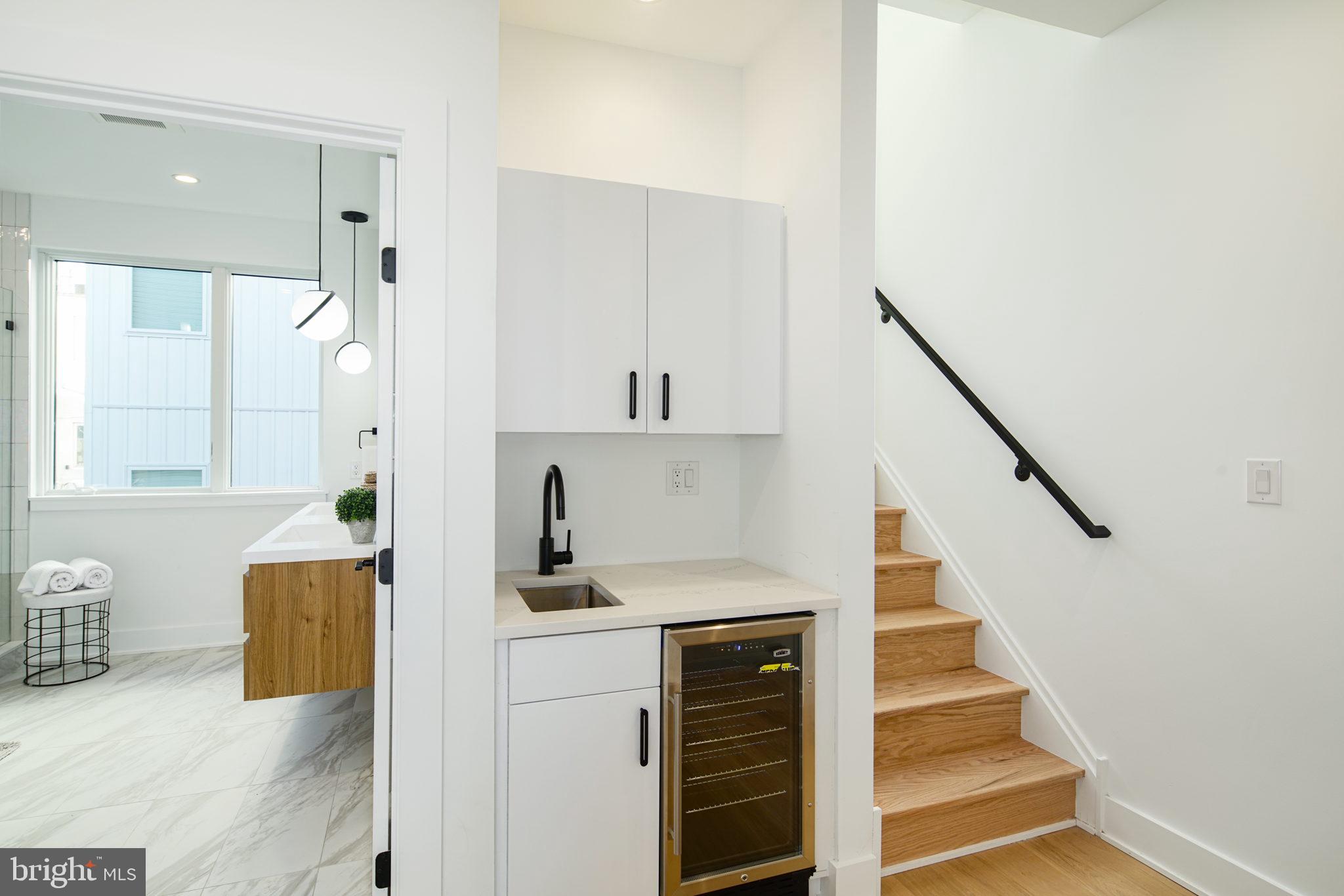 1529 Kater Street Philadelphia, PA 19146 - Photo 27 of 38 hallway/wetbar 3rd floor