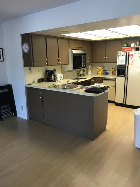 5869 Wind Drift Lane Boca Raton, FL 33433 - Photo 8 of 30 Wind Drift extra kitchen - dining