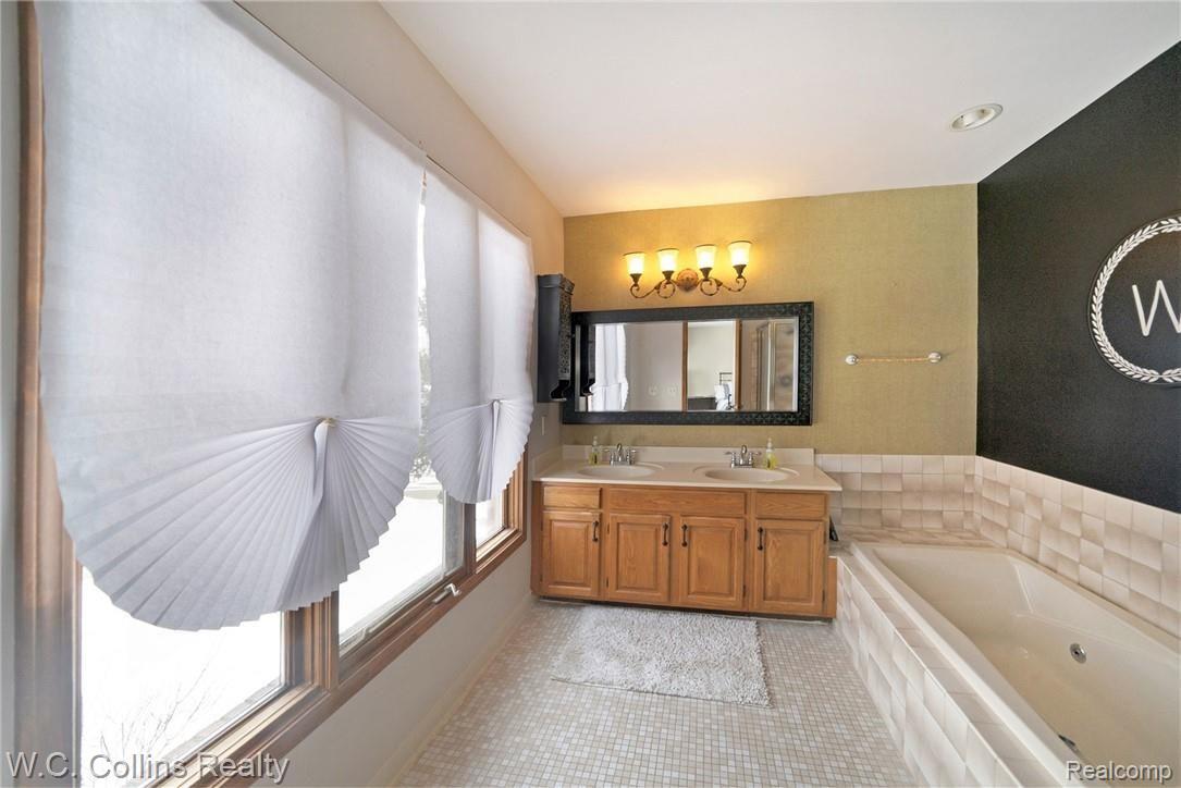 1561 Lomas Verdes Rochester, MI 48306 - Photo 28 of 37 Sample-NDP_71.jpg