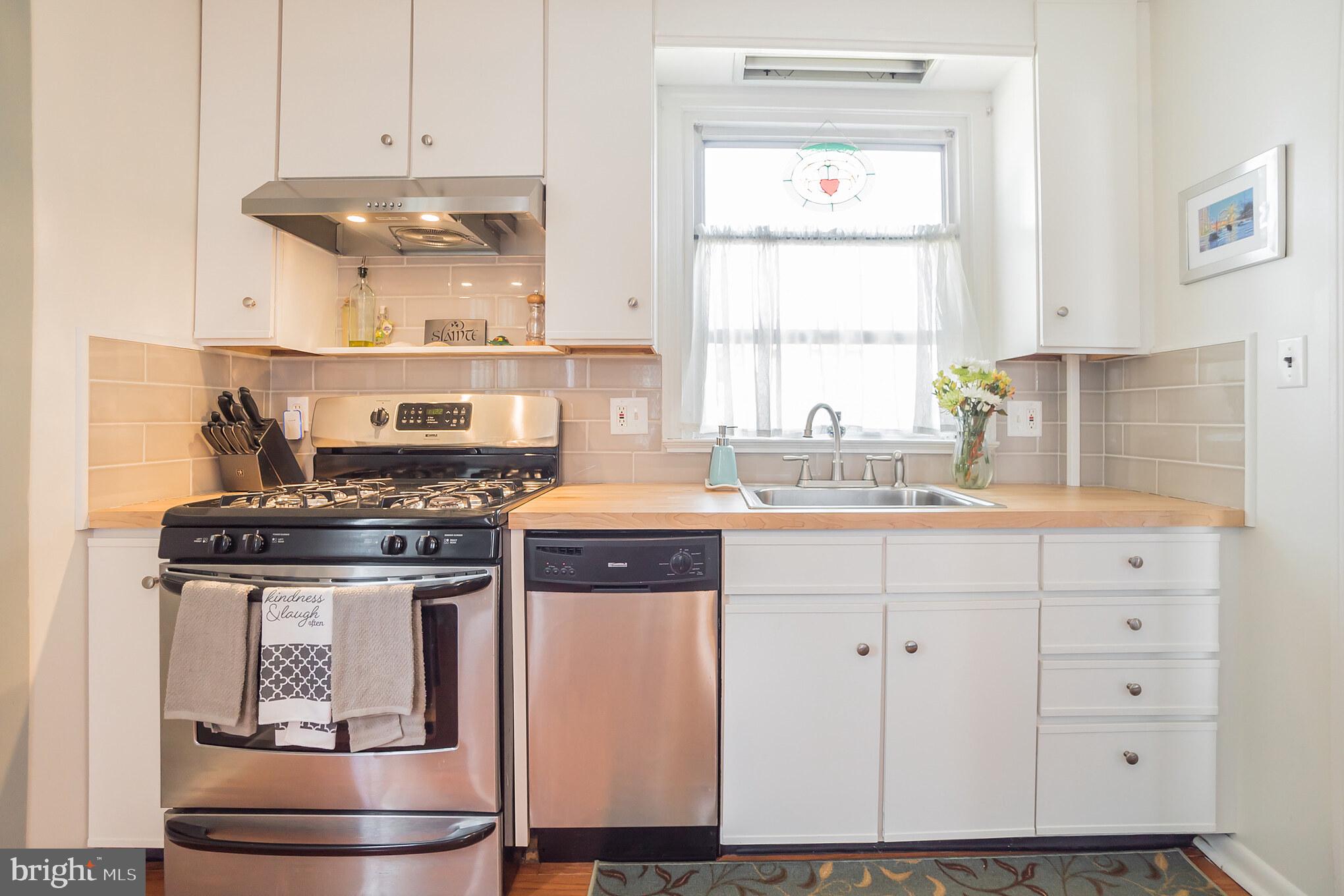 4900 State Road Drexel Hill, PA 19026 - Photo 12 of 27 Kitchen