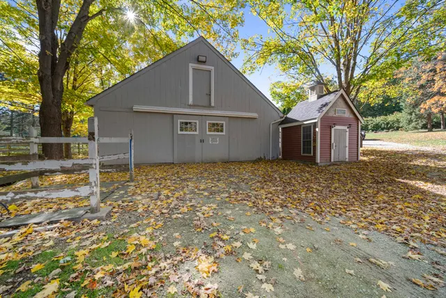 $2,999,900 | 40 Pine Hill Road, Hollis, NH 03049