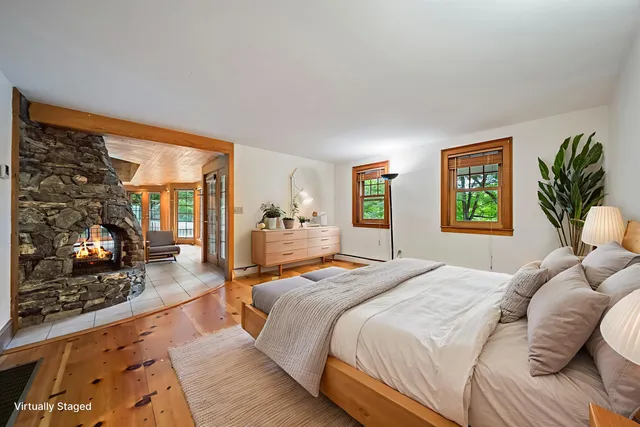 $2,999,900 | 40 Pine Hill Road, Hollis, NH 03049