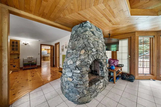 $2,999,900 | 40 Pine Hill Road, Hollis, NH 03049