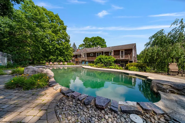 $2,999,900 | 40 Pine Hill Road, Hollis, NH 03049