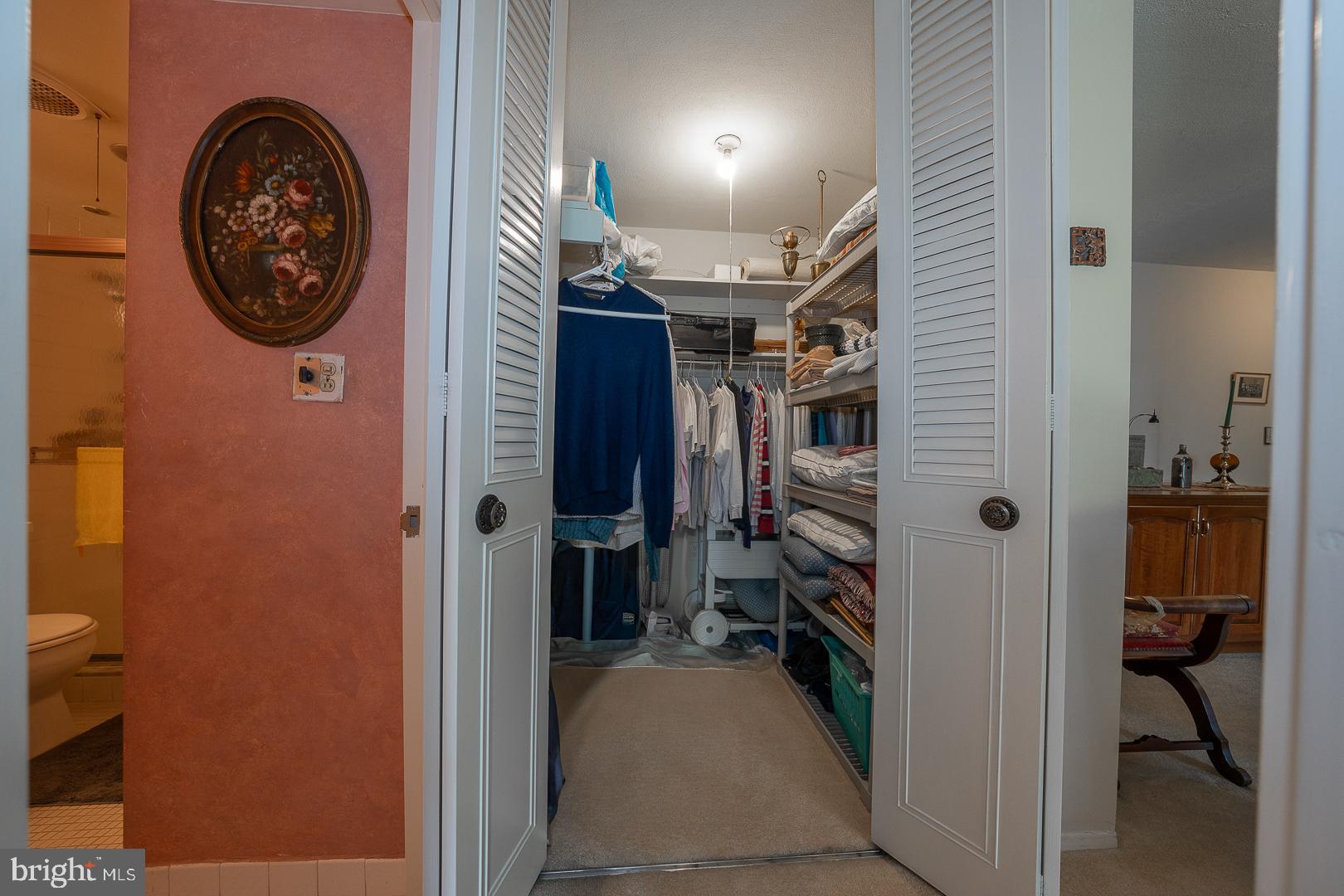 1919 Chestnut Street, Unit 1316 Philadelphia, PA 19103 - Photo 13 of 24 a view of a hallway with elevator
