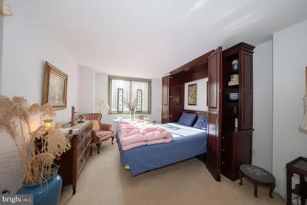 $359,000 | 1919 Chestnut Street, Unit 1316, Philadelphia, PA 19103