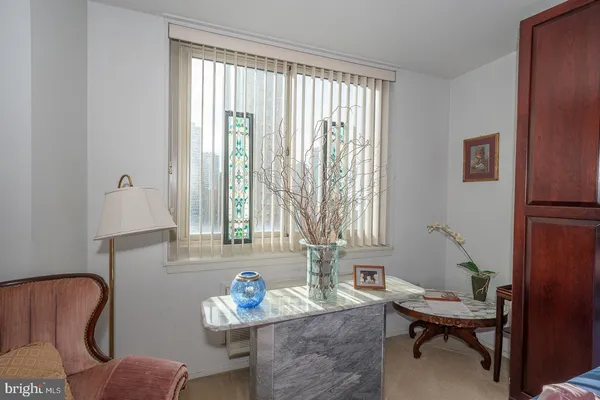 $359,000 | 1919 Chestnut Street, Unit 1316, Philadelphia, PA 19103