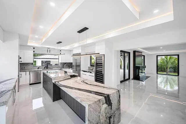 $5,499,000 | 10201 Southwest 64th Street, Miami, FL 33173