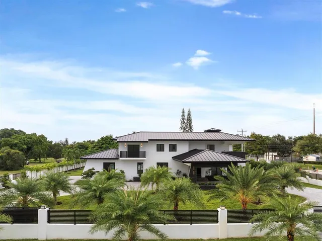$5,499,000 | 10201 Southwest 64th Street, Miami, FL 33173