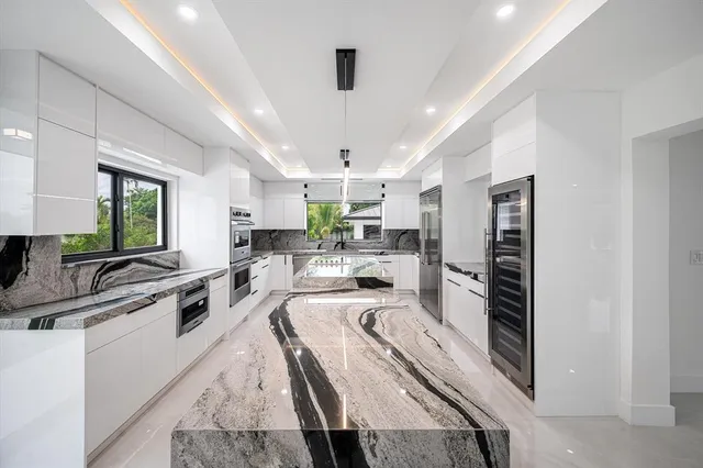 $5,499,000 | 10201 Southwest 64th Street, Miami, FL 33173