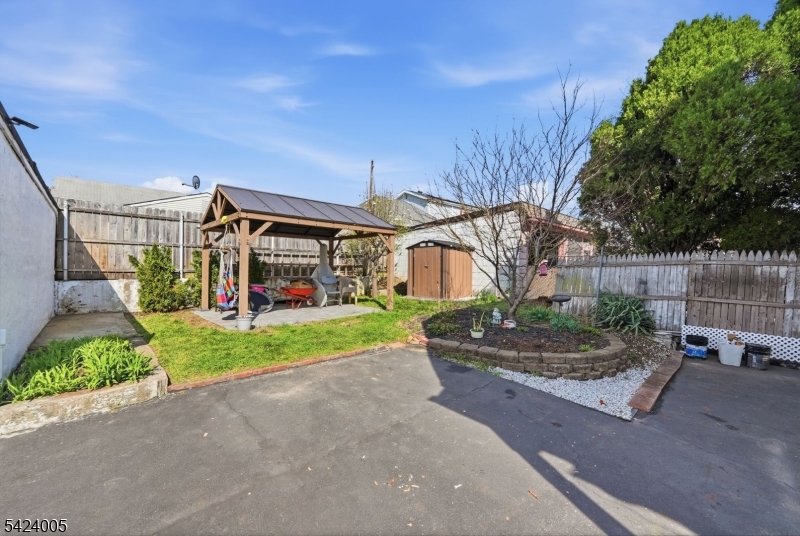 25 Florida Grove Road, Unit 2 Woodbridge, NJ 08832 - Photo 28 of 30