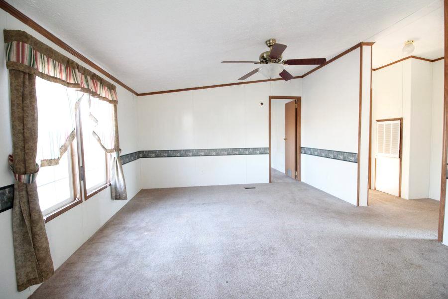 229 Poplar Grove Road Summer Shade, KY 42166 - Photo 7 of 21 Gallery Image 7