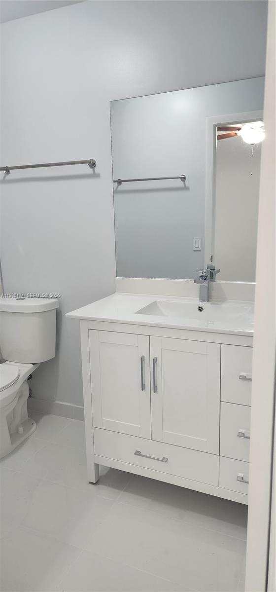 2574 West 71st Place Hialeah, FL 33016 - Photo 3 of 17