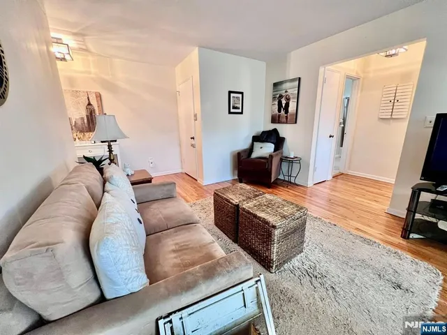 $224,900 | 6-12 Hillside Avenue, Nutley, NJ 07110