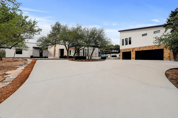 $2,825,000 | 700 Rancho Grande Drive, Wimberley, TX 78676