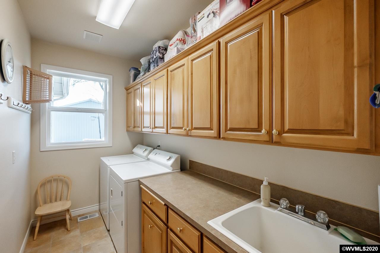 9180 Fruit Farm Road Independence, OR 97351 - Photo 26 of 42 Gallery Image 26