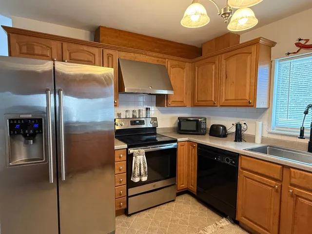 $235,500 | 15 Cherry Court, Shawano, WI 54166