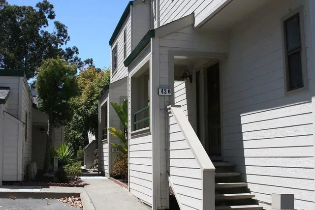 $869,000 | 43 Appian Way, Unit B, South San Francisco, CA 94080