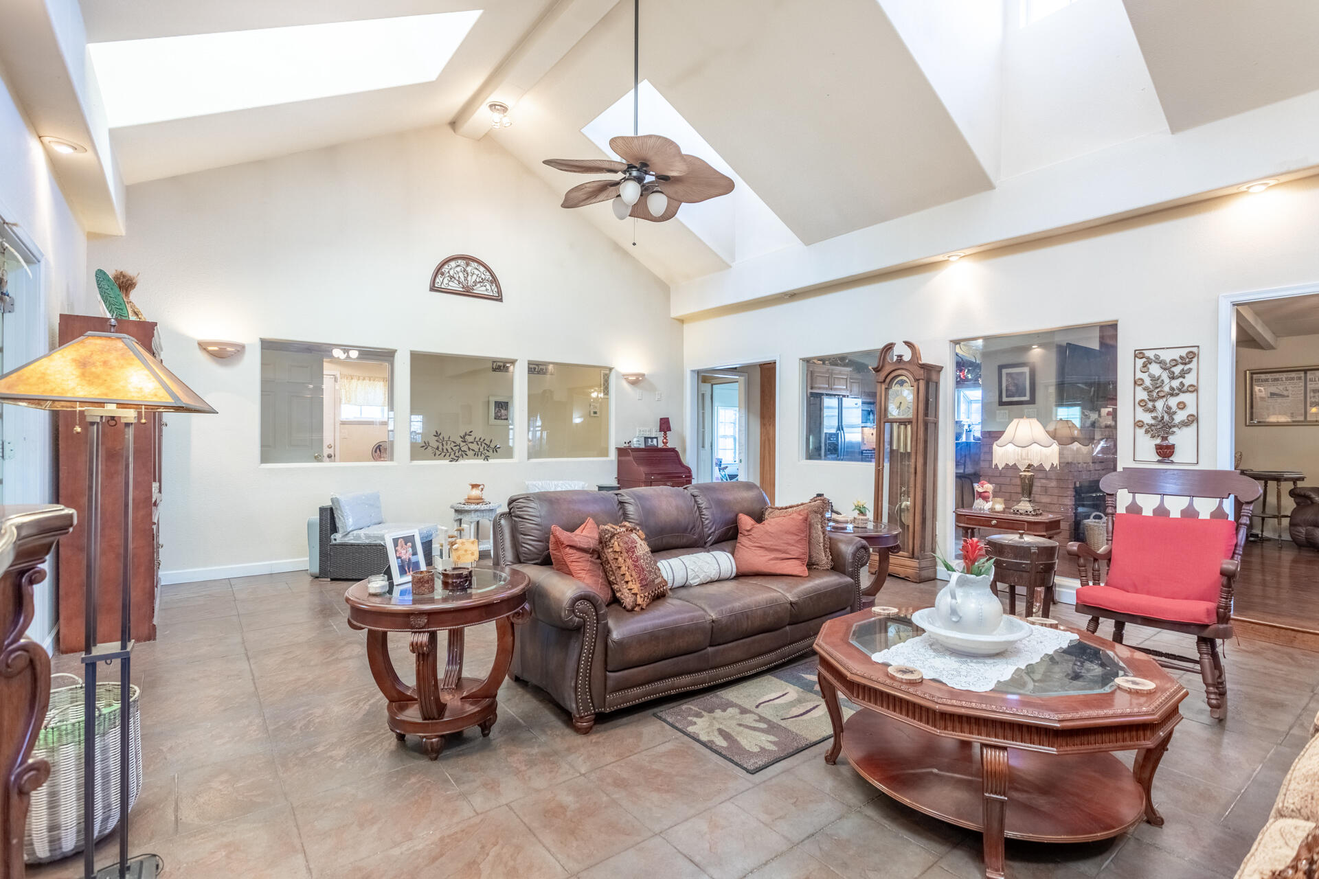 406 South Jackson Street Red Bluff, CA 96080 - Photo 4 of 26 a living room with furniture and a table