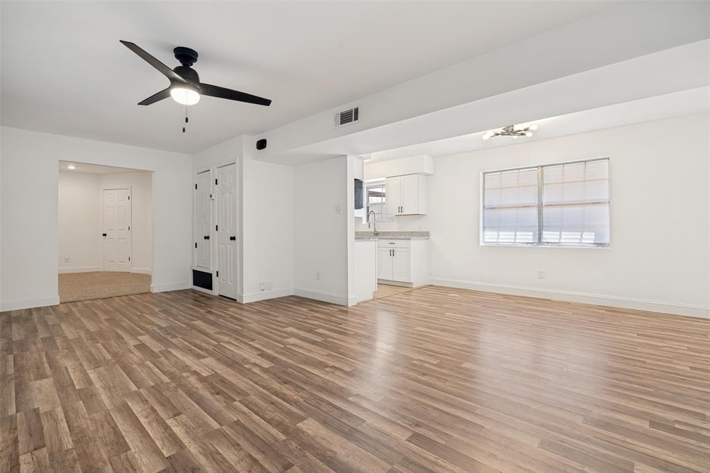 110 Weaver Street Forney, TX 75126 - Photo 6 of 25 Living Room looking at kitchen and Family room
