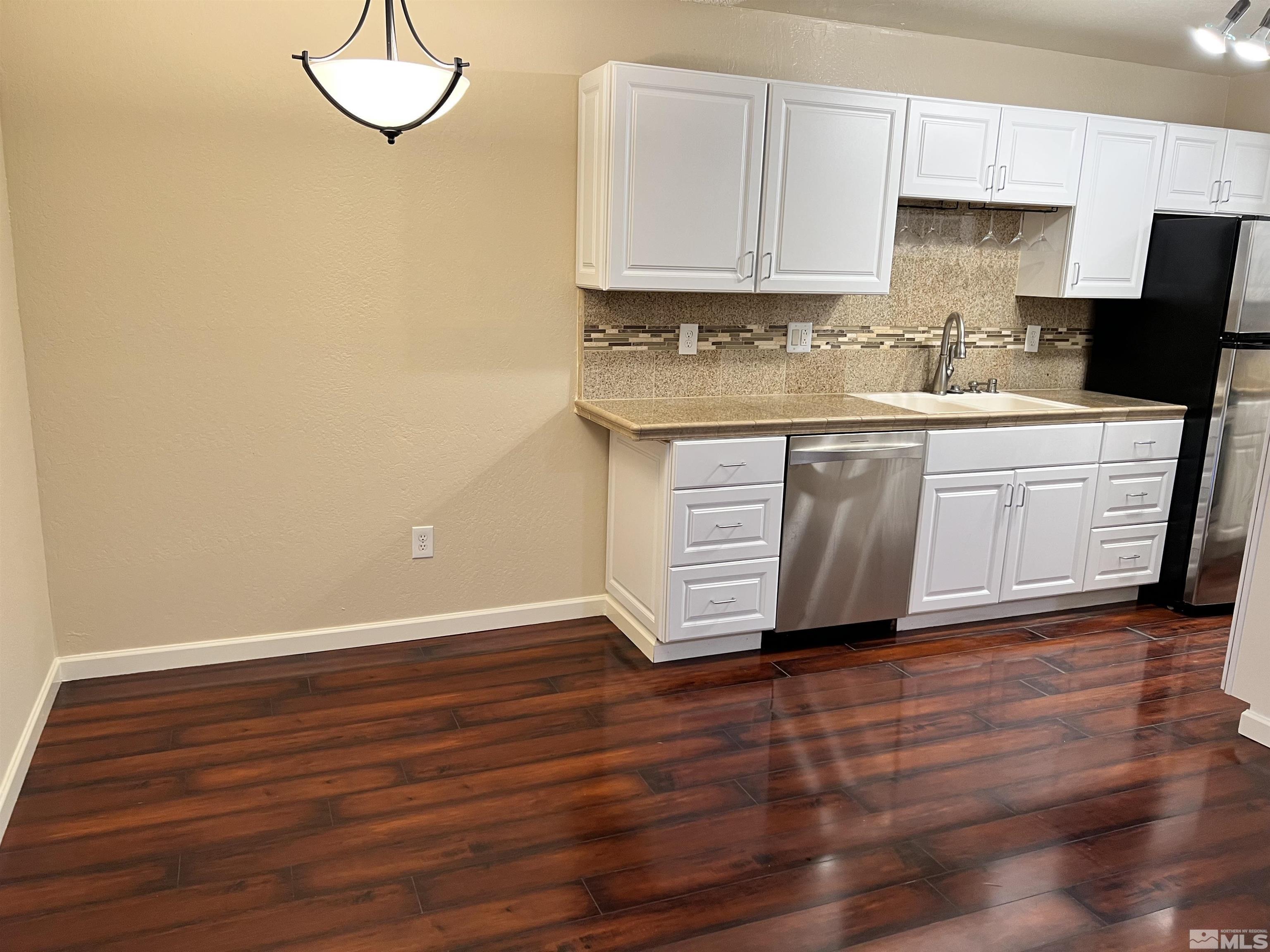 4676 Rio Poco Road Reno, NV 89502 - Photo 12 of 38 Photo 12