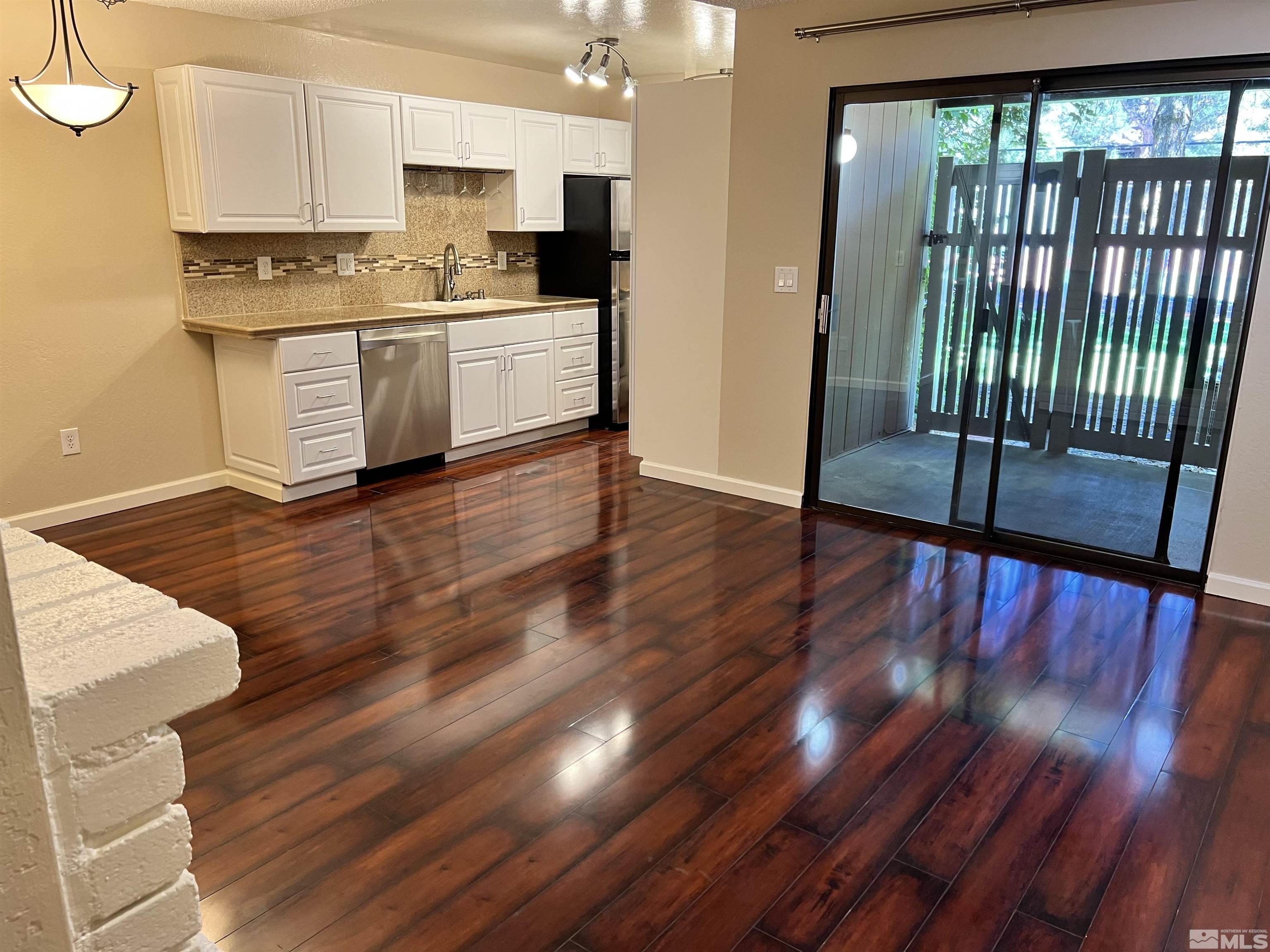 4676 Rio Poco Road Reno, NV 89502 - Photo 5 of 38 Photo 5