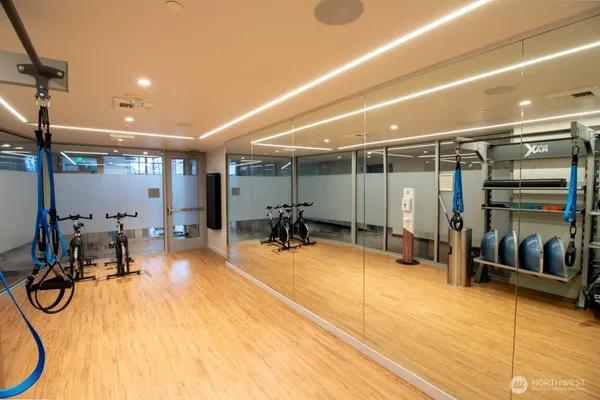 $4,400 | 188 Bellevue Way Northeast, Unit 1404, Bellevue, WA 98004