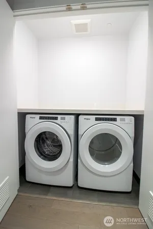 $4,400 | 188 Bellevue Way Northeast, Unit 1404, Bellevue, WA 98004