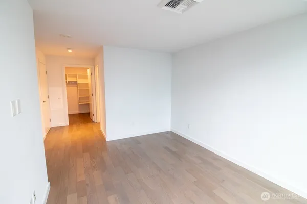 $4,400 | 188 Bellevue Way Northeast, Unit 1404, Bellevue, WA 98004